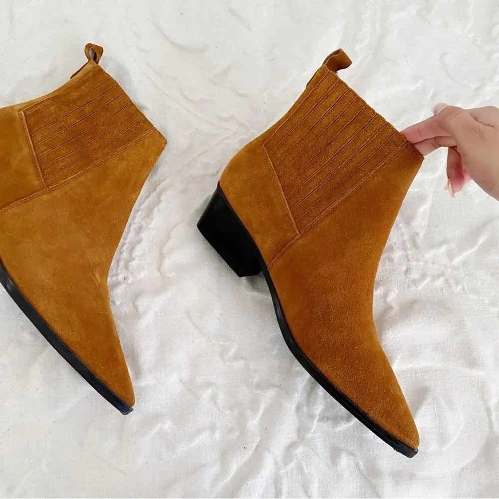 Marc Fisher Yarita Bootie Size 9 New
$179 - Picture 3 of 6